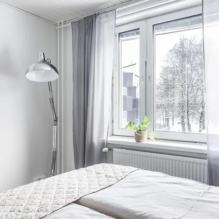 Апартаменты Cozy 1br Next To The With Free Parking Лахти