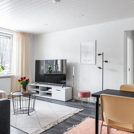 Cozy 1br Next To The With Free Parking *