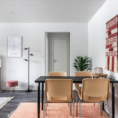 Cozy 1br Next To The With Free Parking