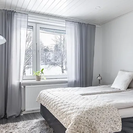 Apartment Cozy 1br Next To The With Free Parking Lahti